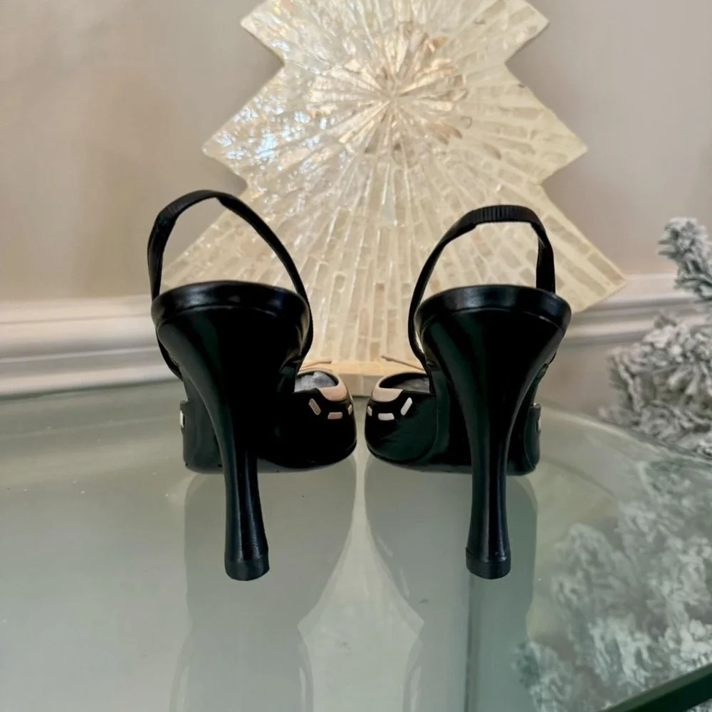 Oscar De La Renta - Vintage Black&Cream Slingback Heels - Picture 7 of 7